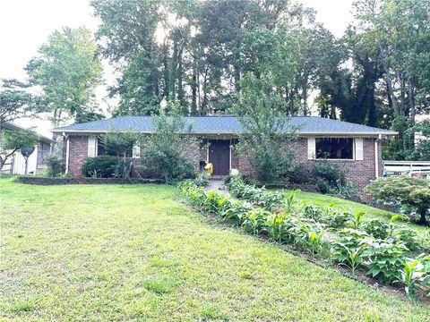 A home in Lilburn