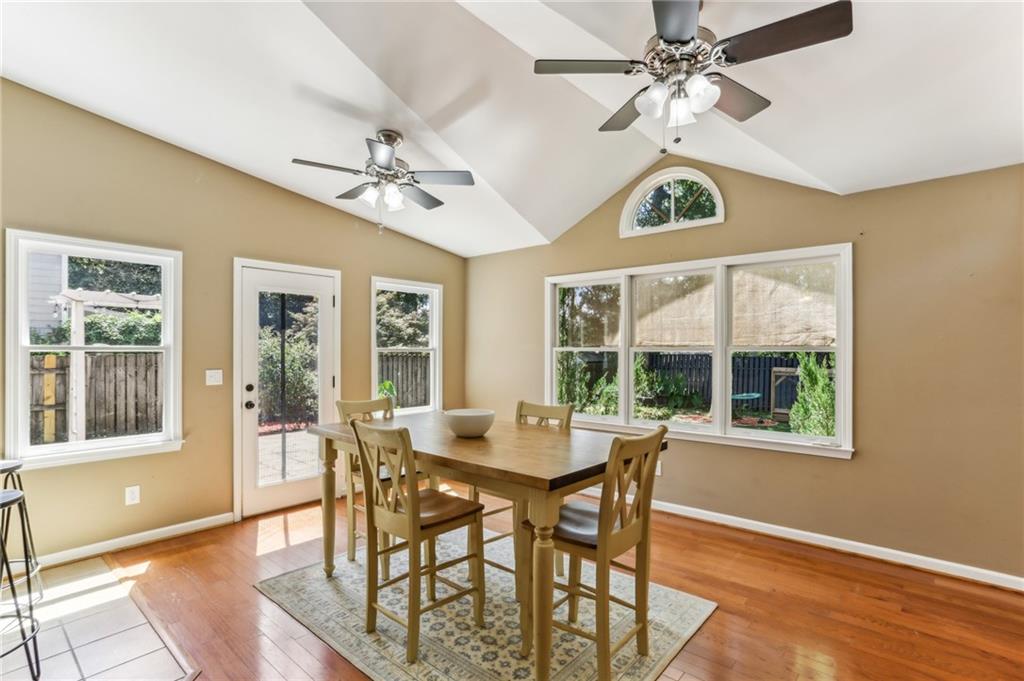3995 Brockett Walk
