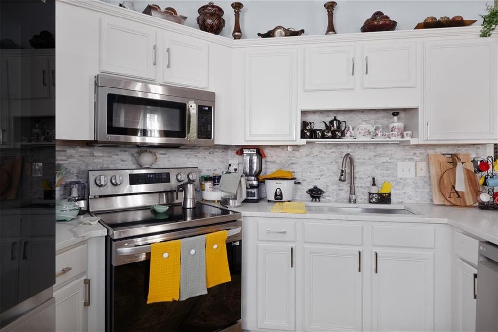 5036 Timber Hills Drive, Oakwood, Georgia image 5