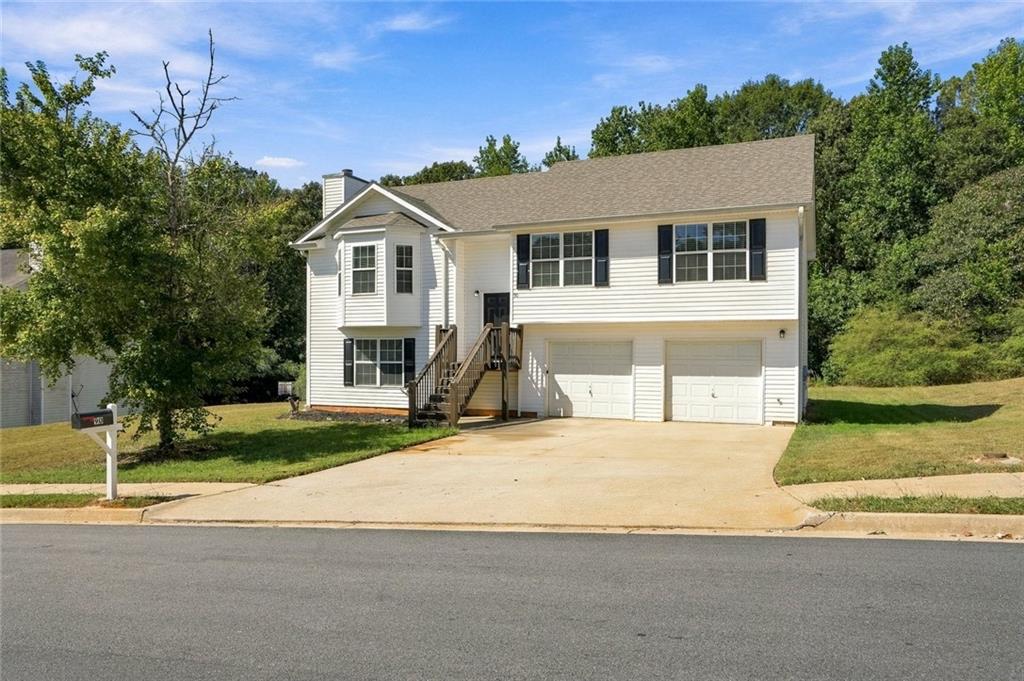 90 Green Commons Drive