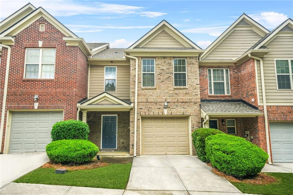 1622 Honeysuckle Path, Conyers, Georgia image 1