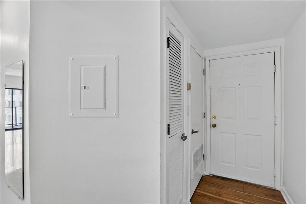 1280 W Peachtree Street NW 3014
