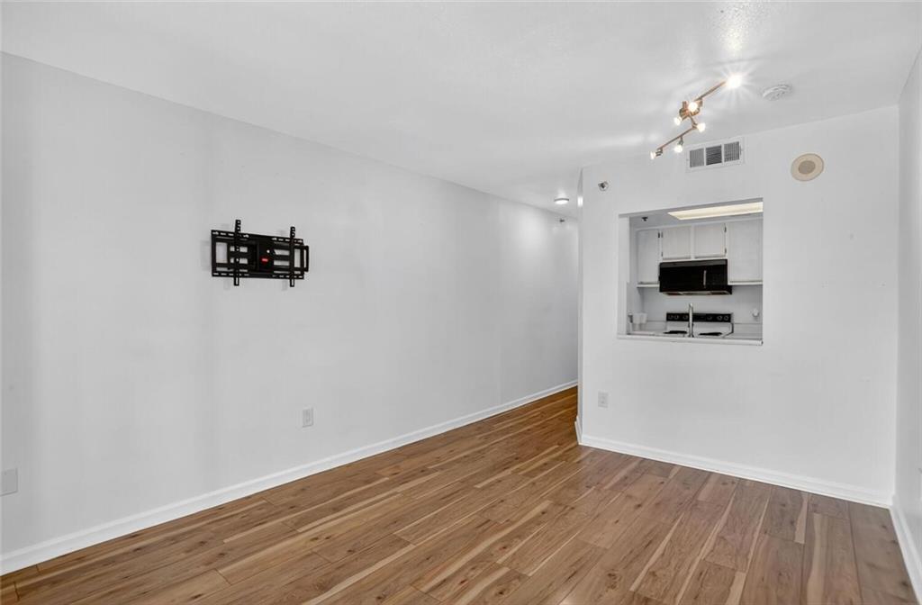 1280 W Peachtree Street NW 3014