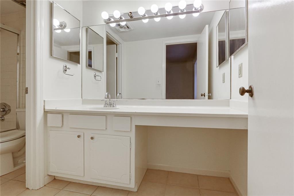 Cross Creek - Residential Income