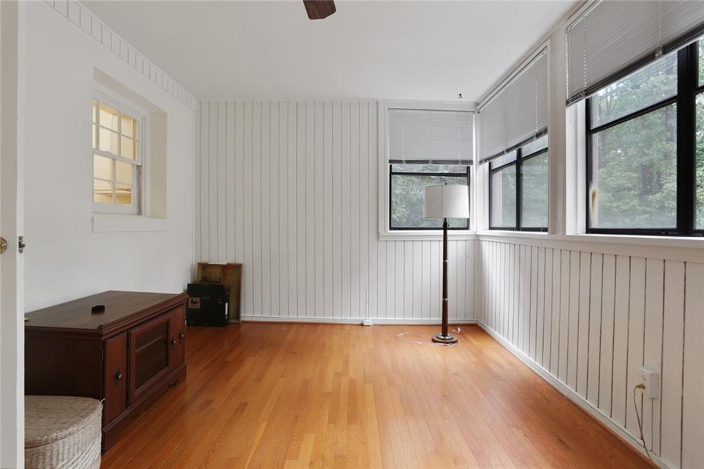 Cross Creek - Residential Income