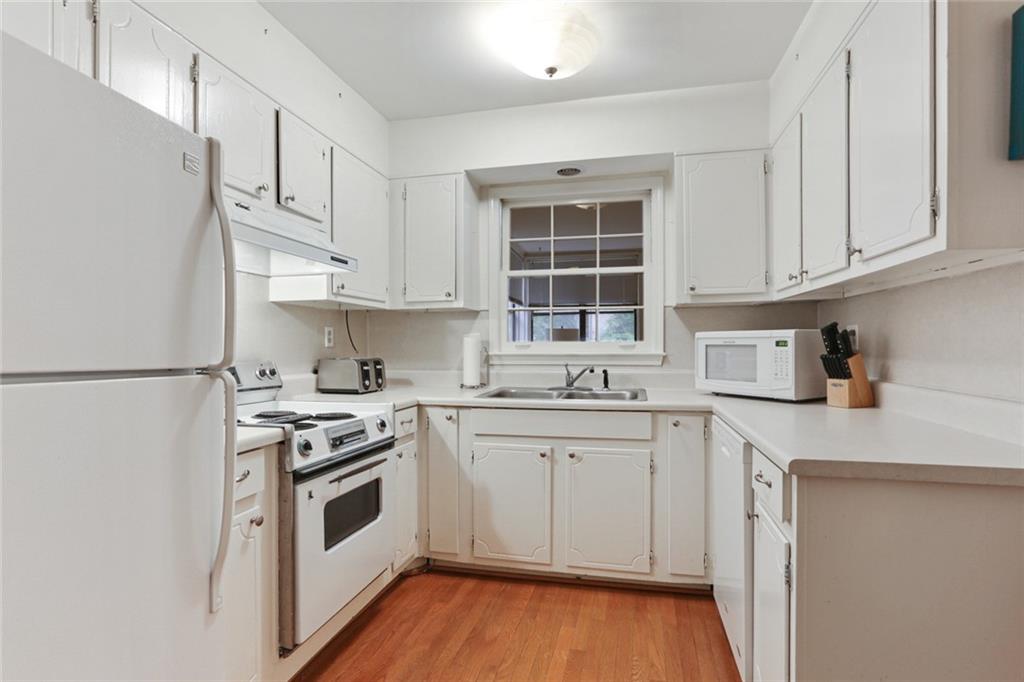 Cross Creek - Residential Income