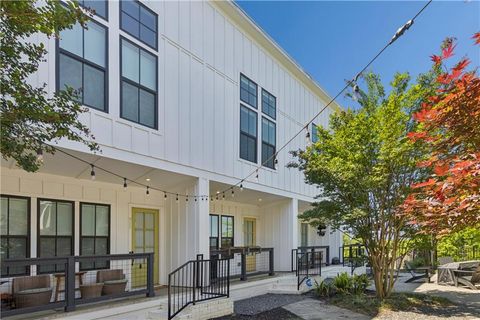 Photo of 913 Brees Court, Atlanta, GA 30318 (MLS # 7756326)