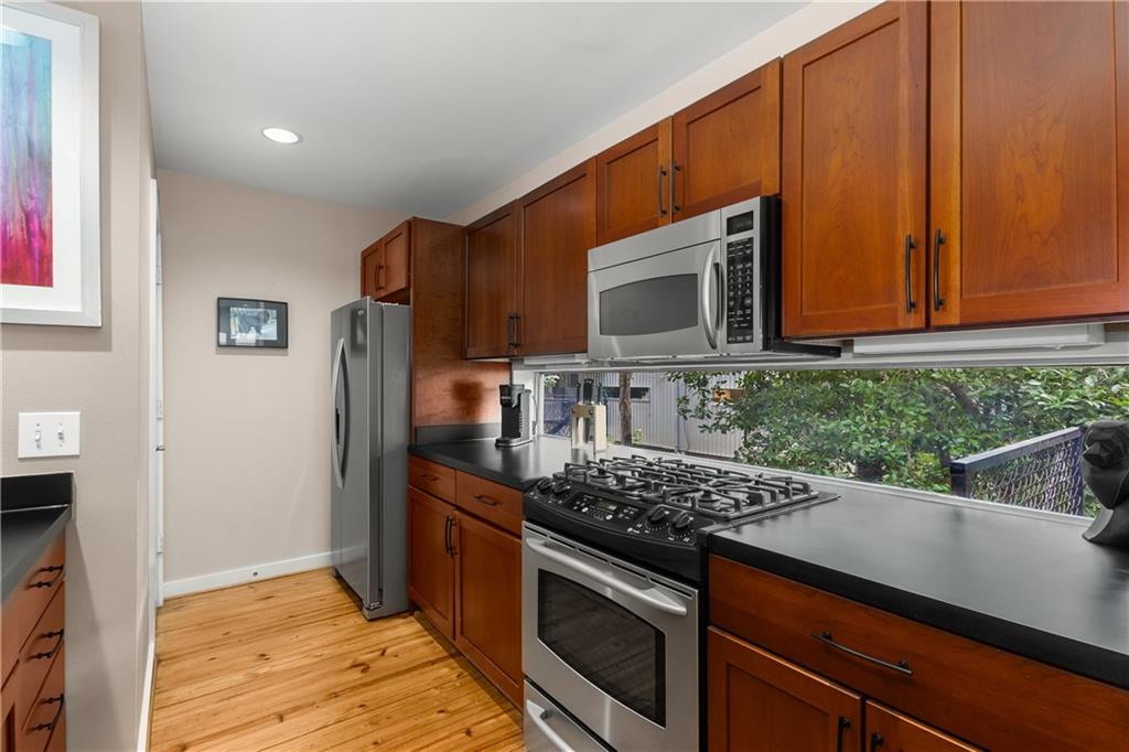 920 Memorial Drive SE 30