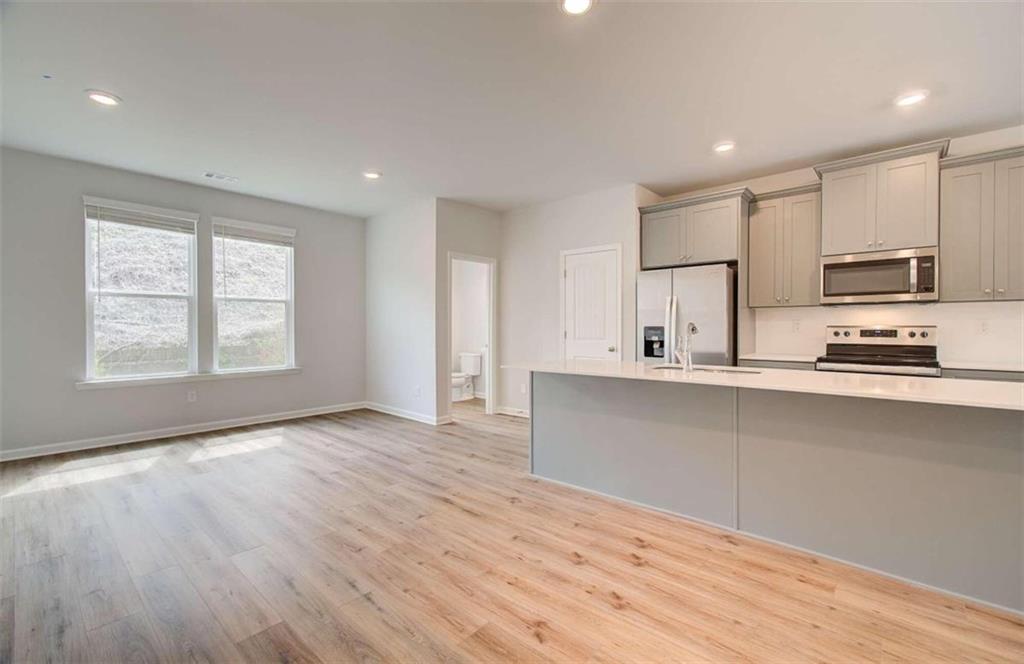 3135 Washburn Street, Atlanta, Georgia image 7