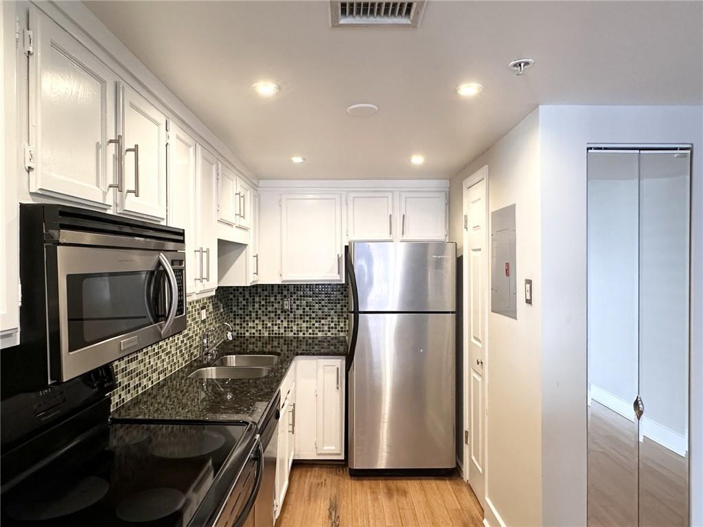 199 14th Street NE 1609