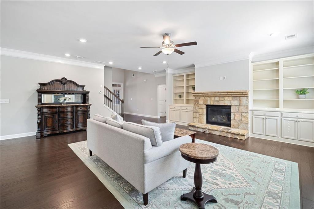 2385 Saddle Brook Trace