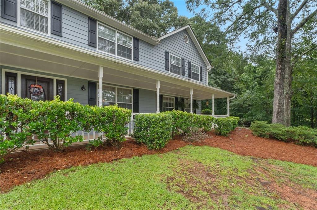236 HUNTING Court