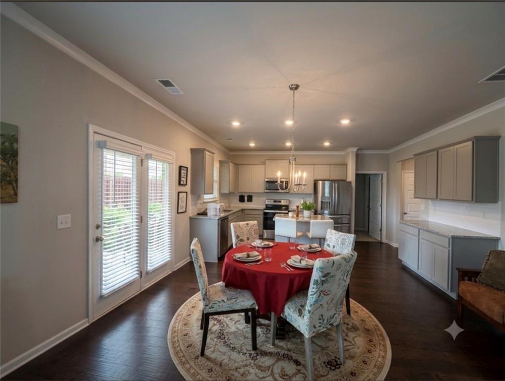 1493 Harlequin Way