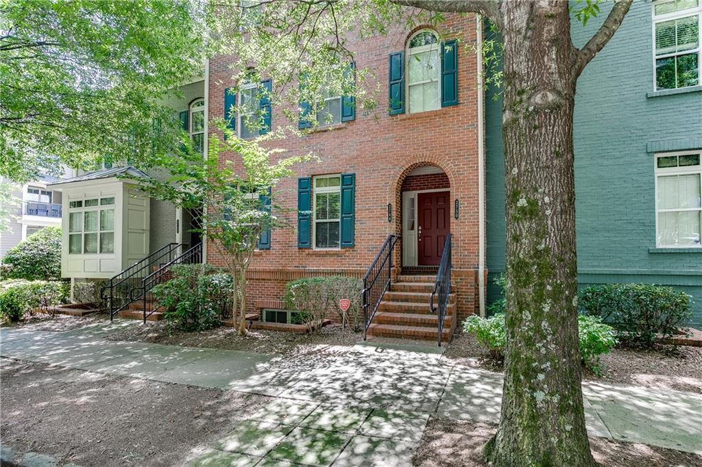 Alpharetta community—just minutes from Avalon and North Point Mall! This spacious home features an open-concept layout ideal for comfortable living and entertaining. The kitchen boasts granite countertops, wooden cabinetry, and a built-in desk for added functionality, including a finished terrace level.
The oversized primary suite is currently being updated with a brand-new, double stand-up shower and also includes a separate garden tub for relaxation. A generously sized secondary bedroom provides flexibility for guests, office, or additional living space.
Take advantage of walking trails throughout the neighborhood, including serene paths leading to a pond. Conveniently located less than 2 miles from Avalon and only 5 miles from North Point Mall, with easy access to shopping, dining, and entertainment.