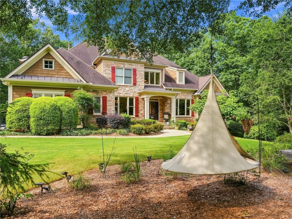 806 Waterford Estates Manor