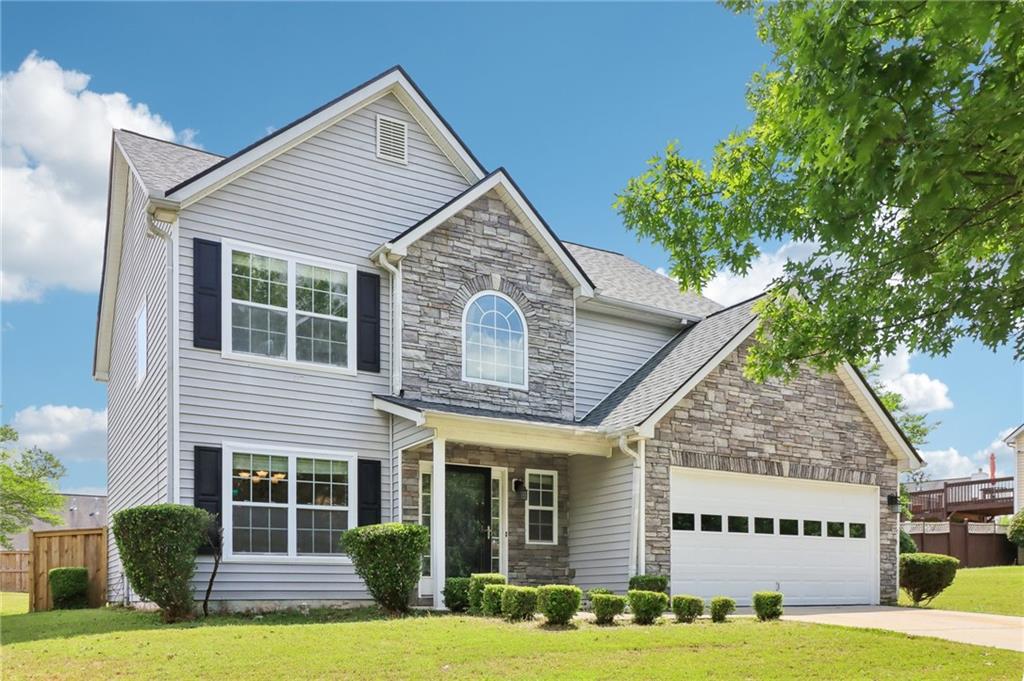 5512 Village Ridge, Fairburn, Georgia image 1
