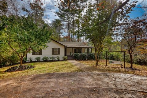 Photo of 5023 Gunners Run NE, Roswell, GA 30075 (MLS # 7668254) Photo of 5023 Gunners Run NE, Roswell, GA 30075 (MLS # 7668254)
