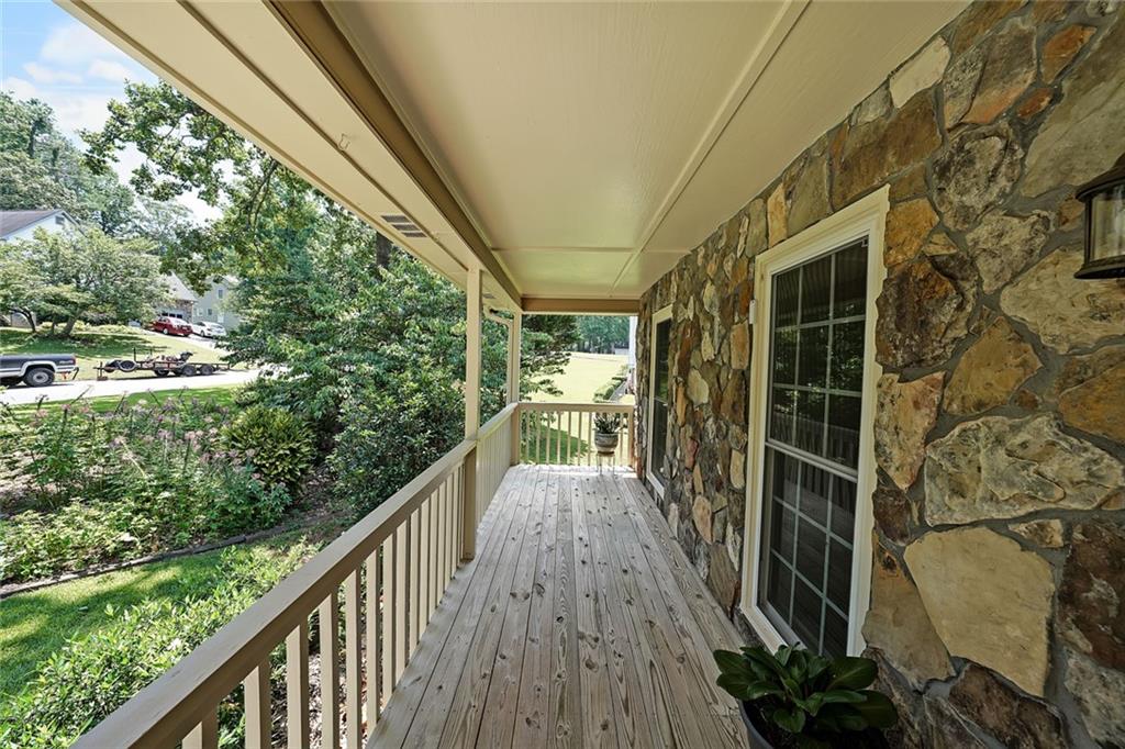 1960 Fernwood Drive