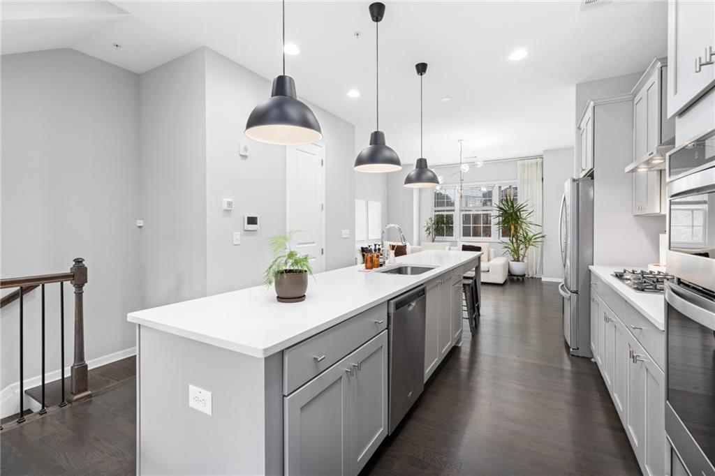 3933 Danube Lane 224