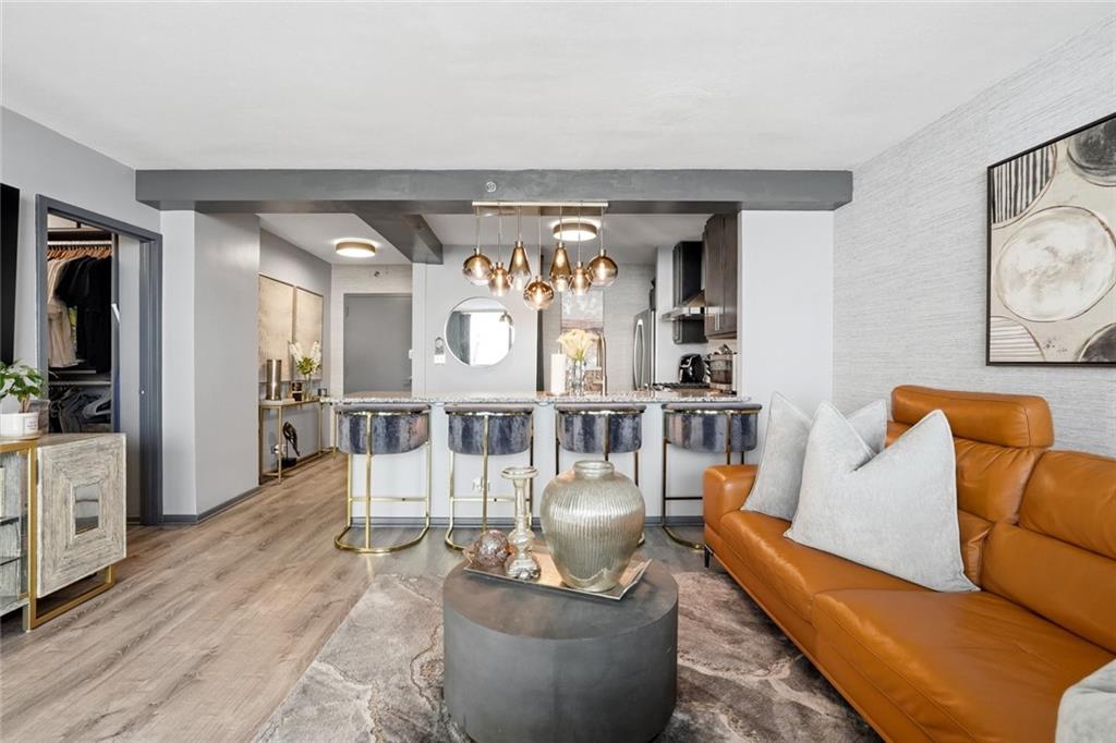 620 Peachtree Street NE 1003