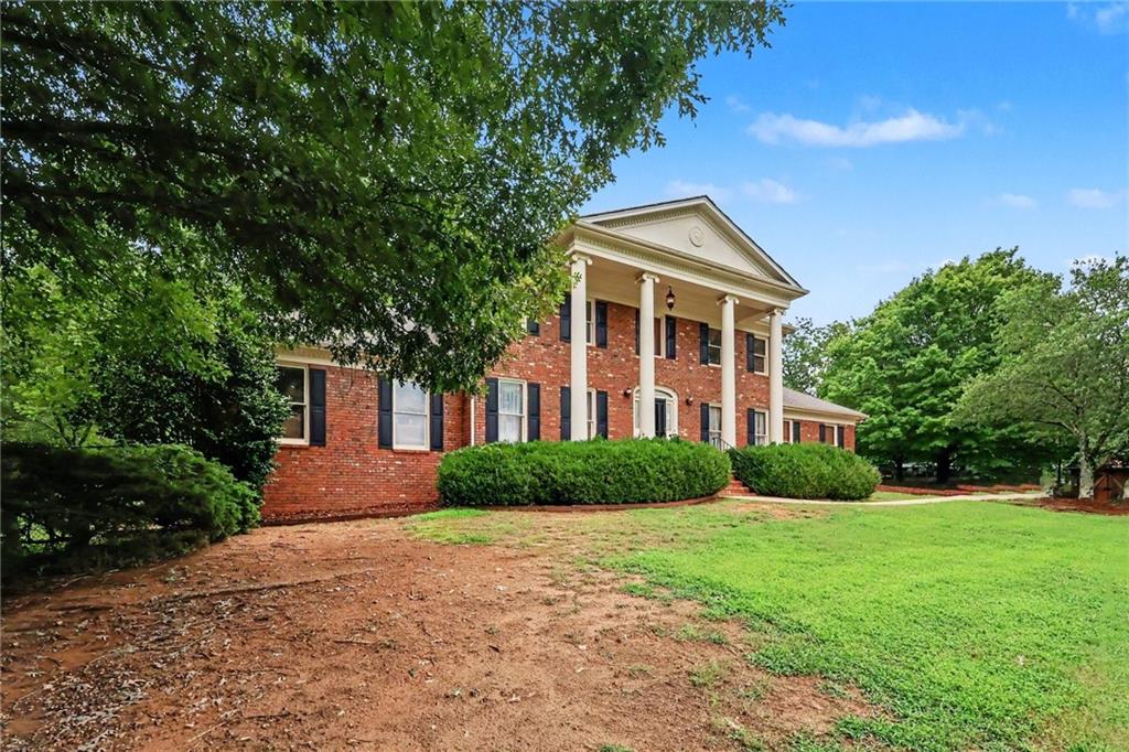 711 Bethel Road NW