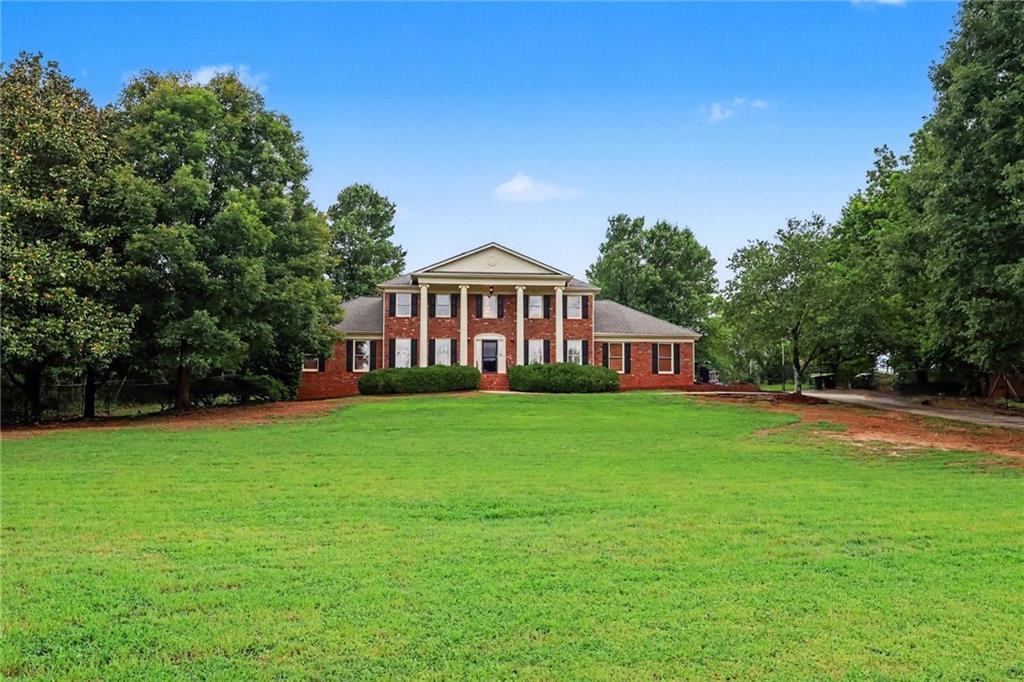 711 Bethel Road NW