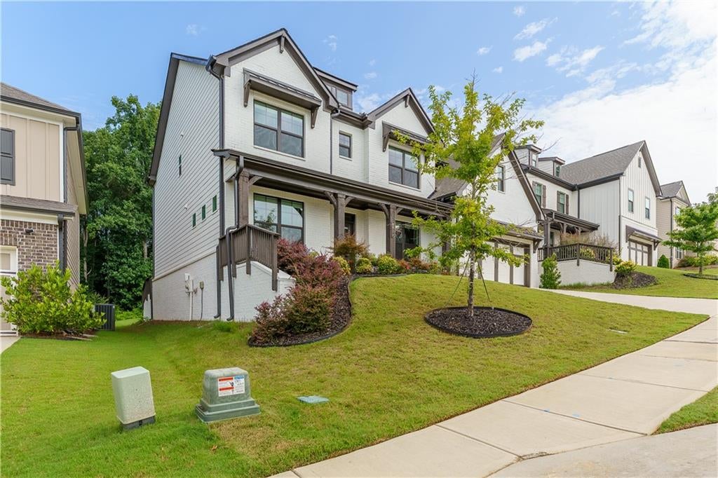 4028 Brookmont