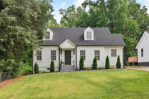 Photo of 1380 Allegheny Street SW, Atlanta, GA 30310 (MLS # 7231803)