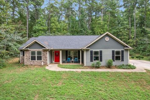 A home in Newnan