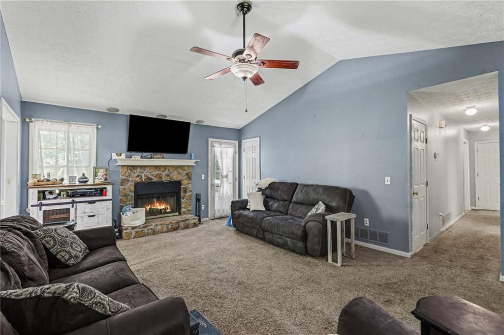 310 White Oak Street