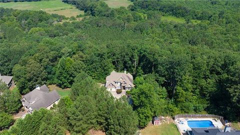 A home in Dawsonville