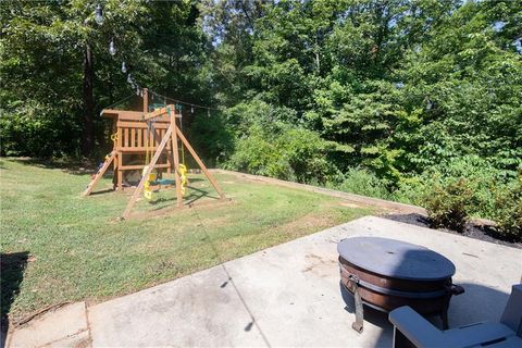 A home in Dawsonville