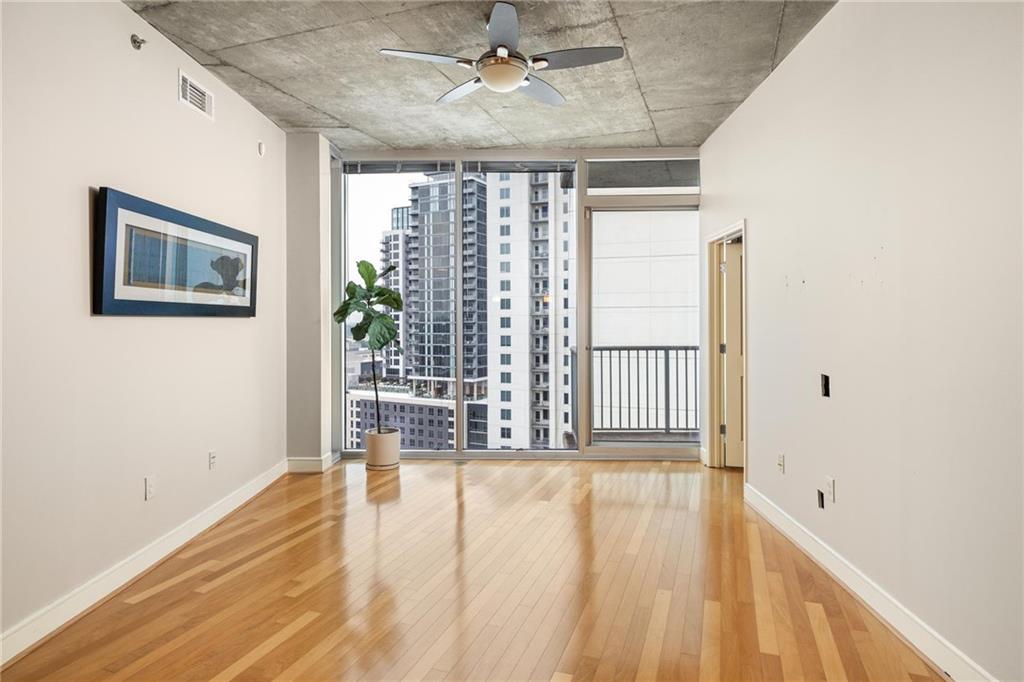 44 Peachtree Place NE 1824