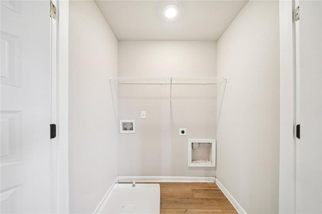 BERKELEY LAKES - Residential