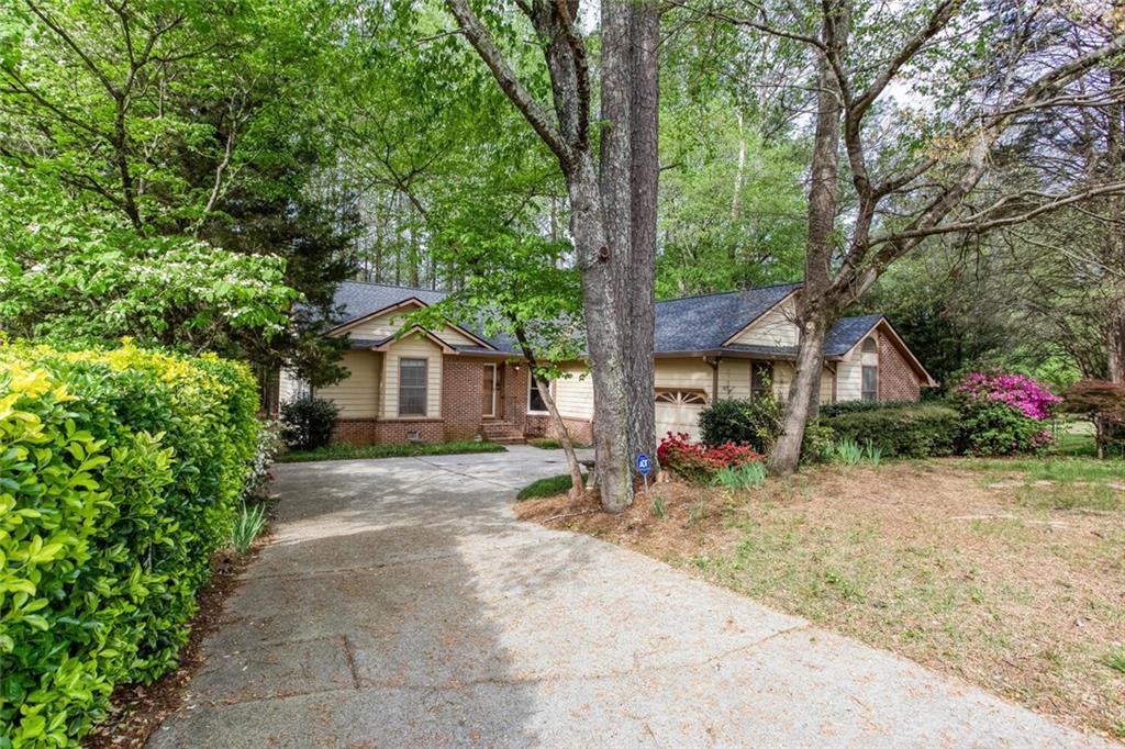 3506 Three Oaks Court