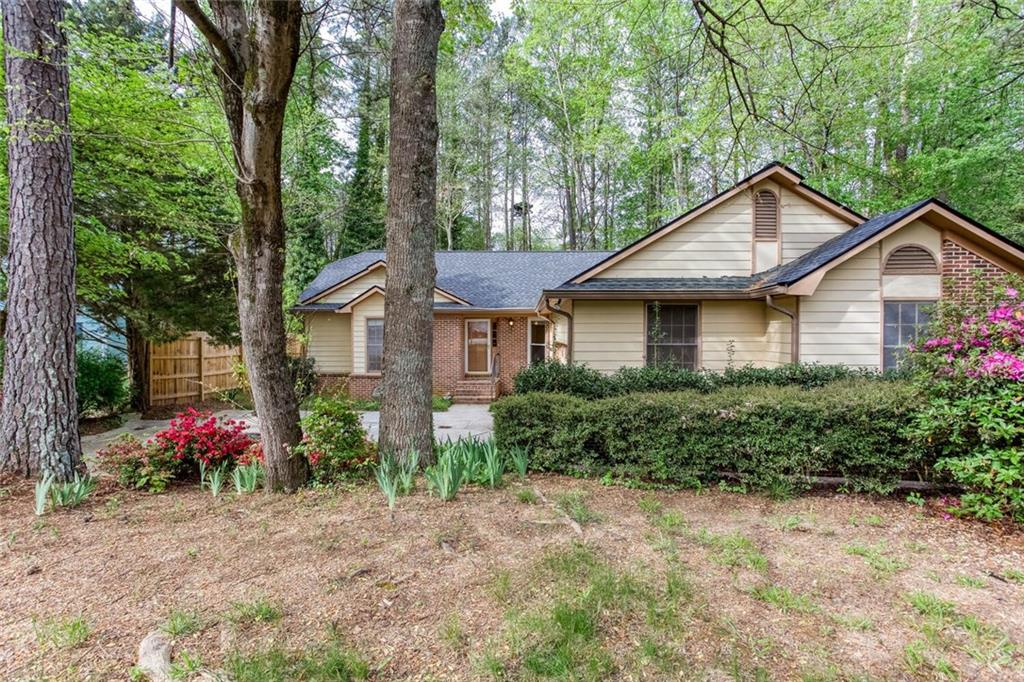 3506 Three Oaks Court