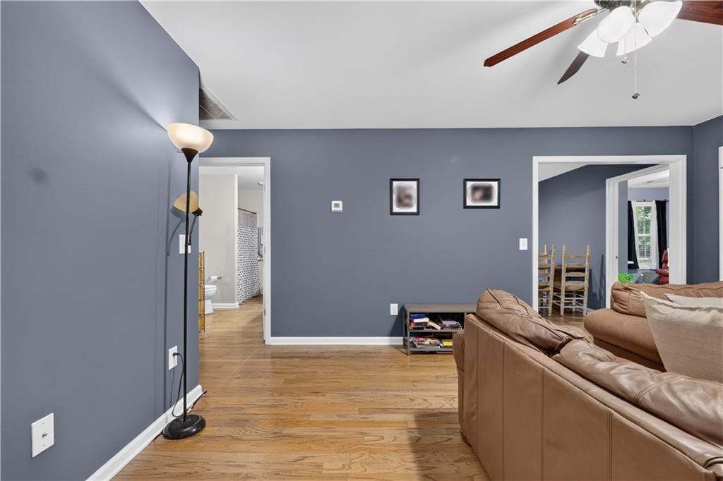 3548 Lakeview Drive