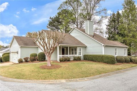 Homes For Sale - 94 Robyn Way<br/> Marietta, GA 30062