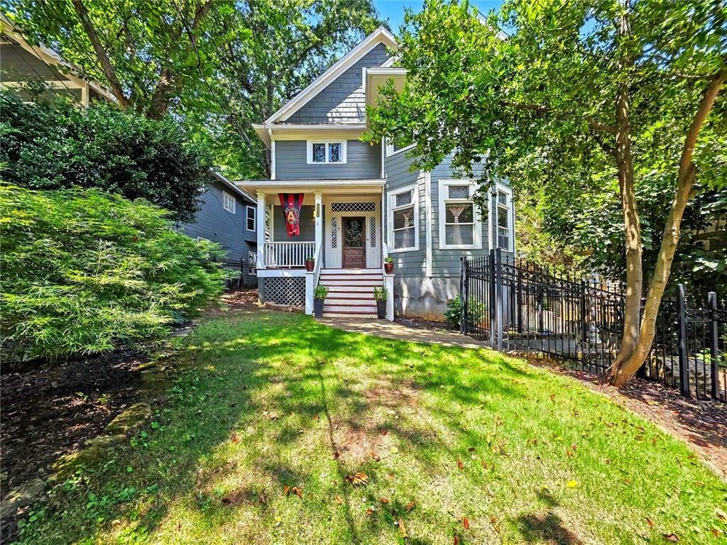 324 Brooks Avenue NE