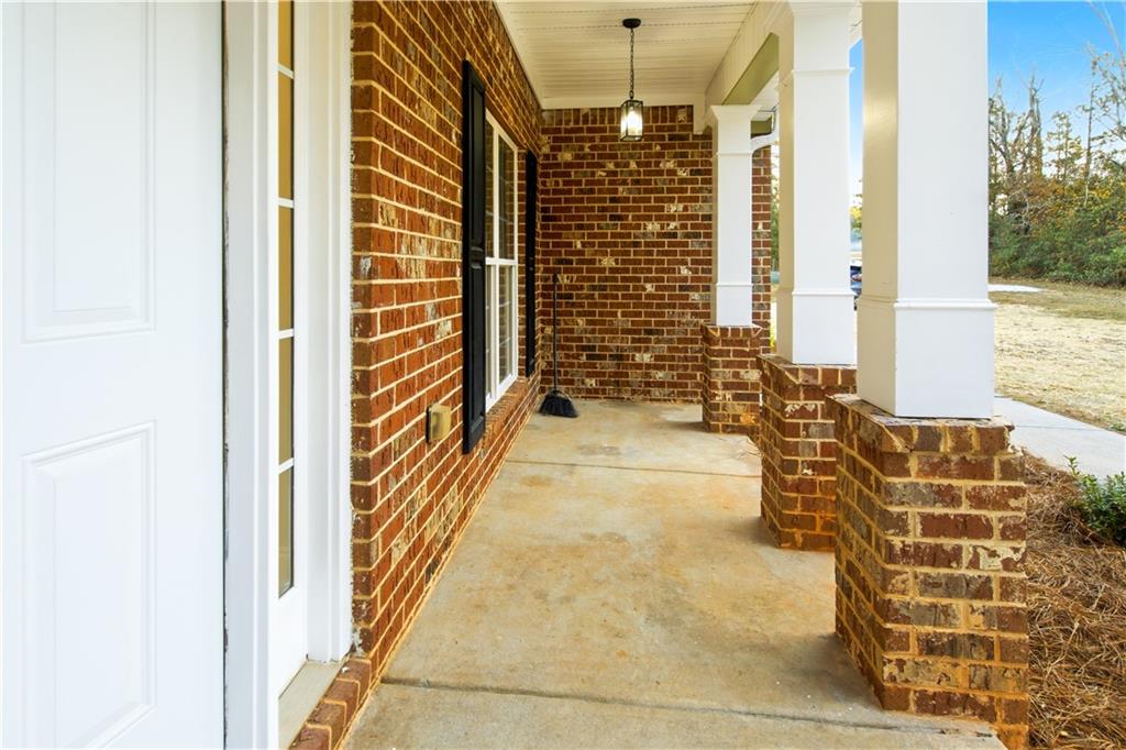 1739 Snapping Shoals Road