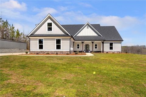 647 Fairview Road Pendergrass GA 30567