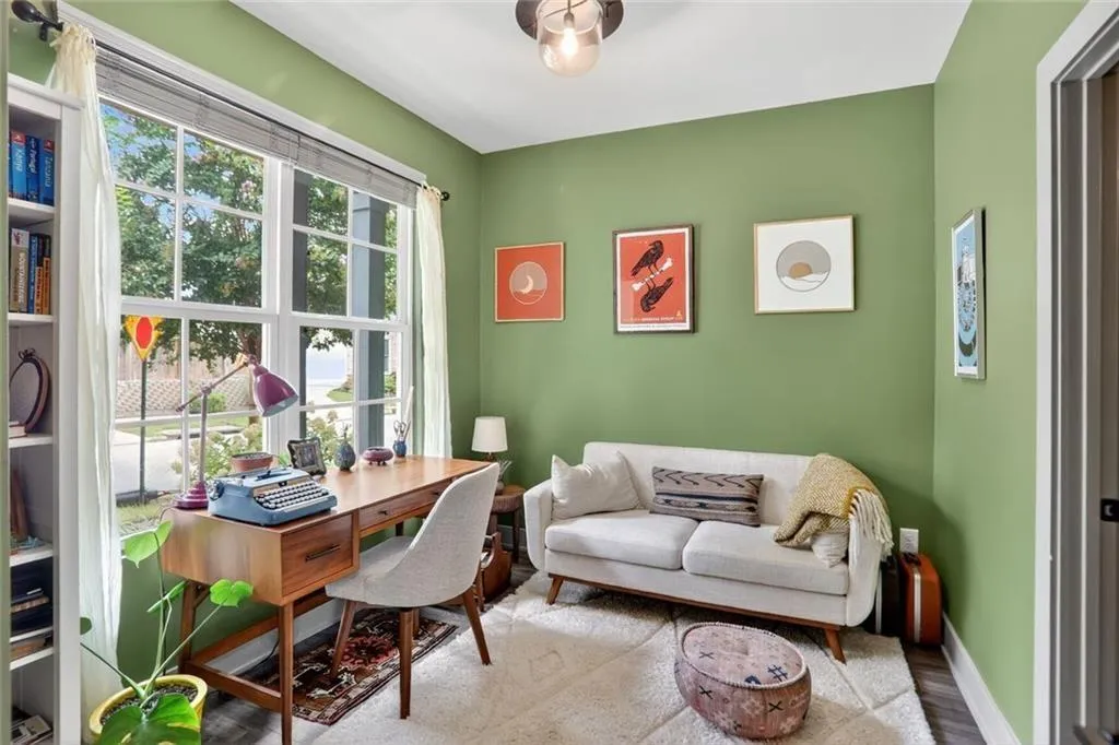 Atlanta, Georgia 30307, United States, 3 Bedrooms Bedrooms, ,4 BathroomsBathrooms,Residential,Active,193943