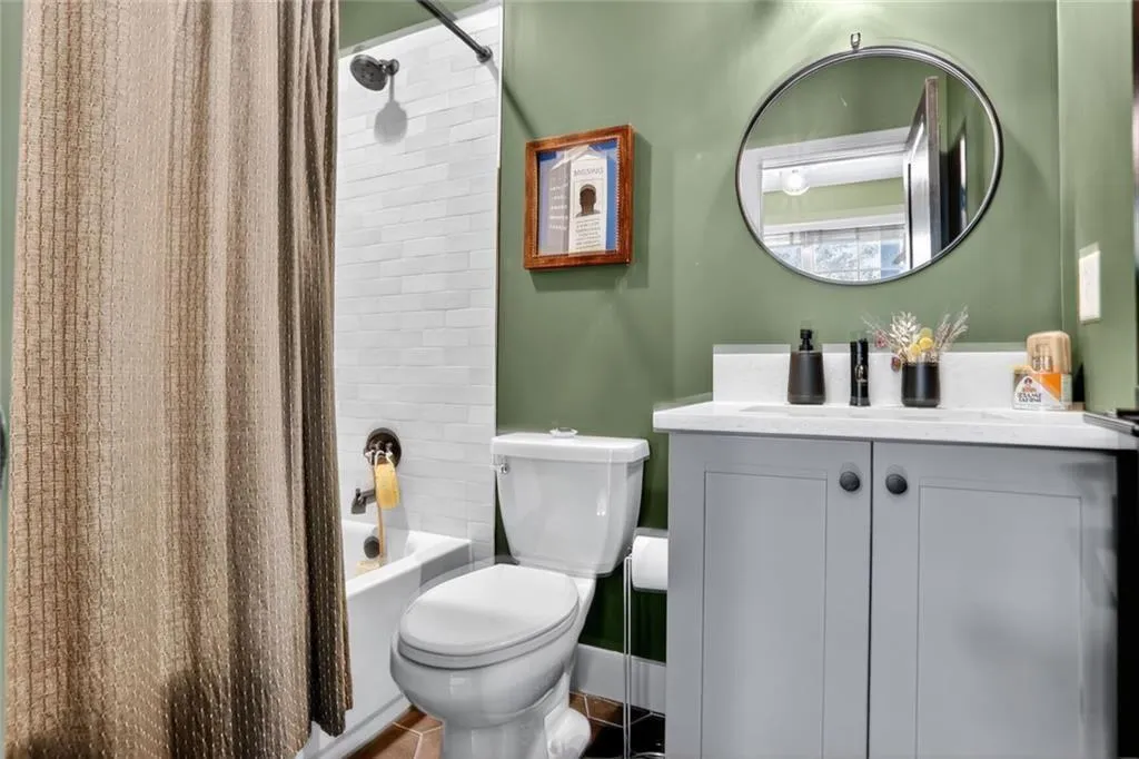 Atlanta, Georgia 30307, United States, 3 Bedrooms Bedrooms, ,4 BathroomsBathrooms,Residential,Active,193943