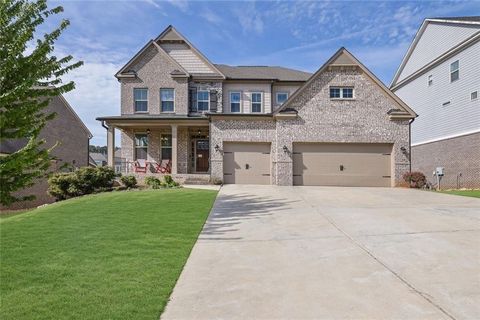 Homes For Sale - 4164 Hawking Drive<br/> Suwanee, GA 30024