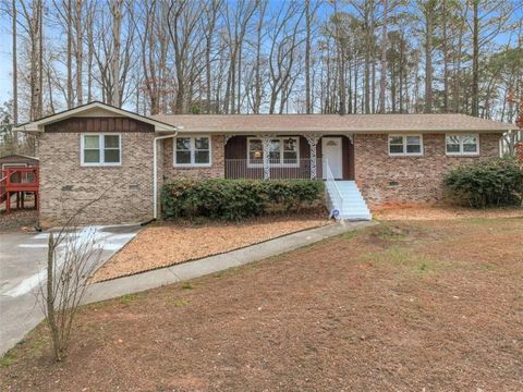 Homes For Sale - 60 Melanie Drive<br/> Stockbridge, GA 30281