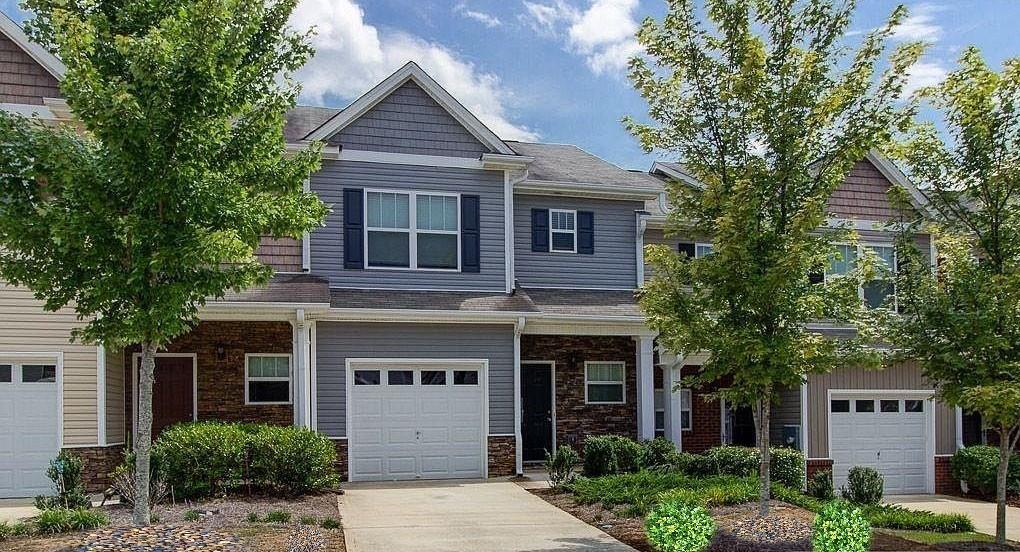 532 Oakside Place, Acworth, Georgia image 1