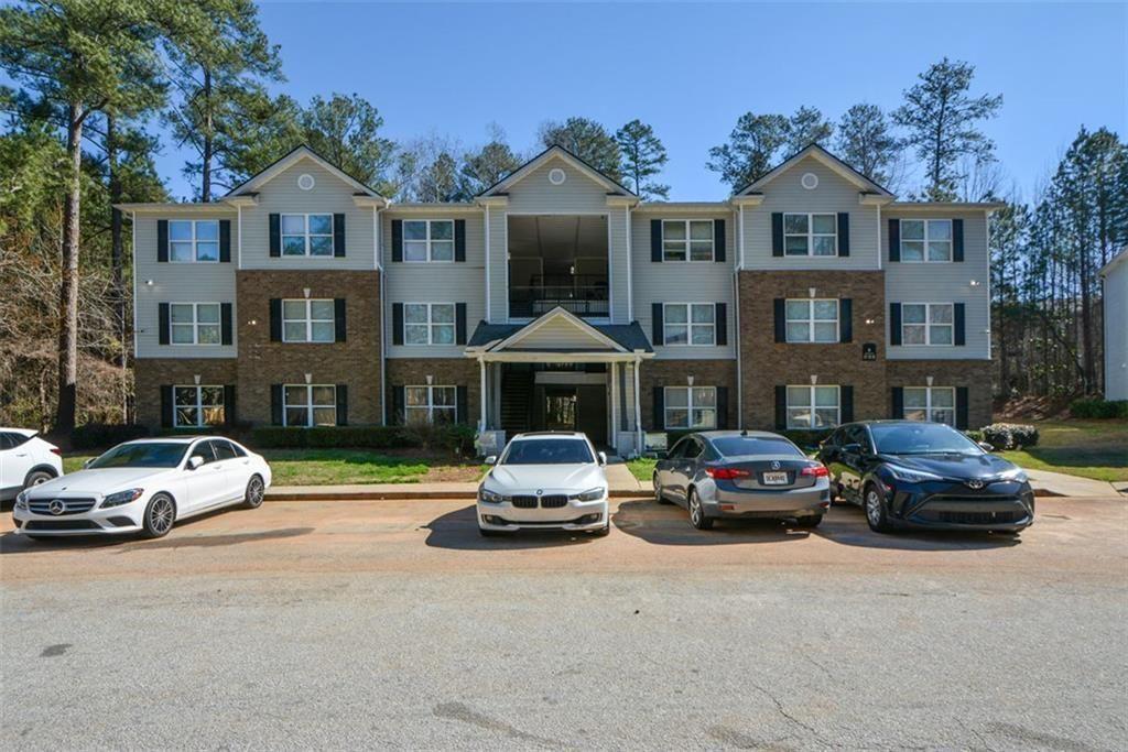 8304 Fairington Village Drive 8304