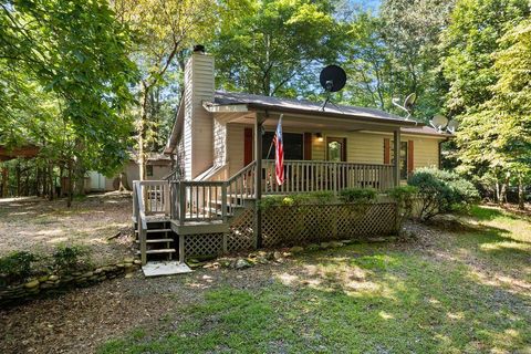 103 Pinecrest Drive Ellijay GA 30540