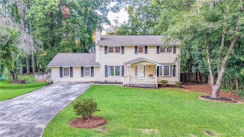 Homes For Sale - 5806 Windermere Court<br/> Lithonia, GA 30038