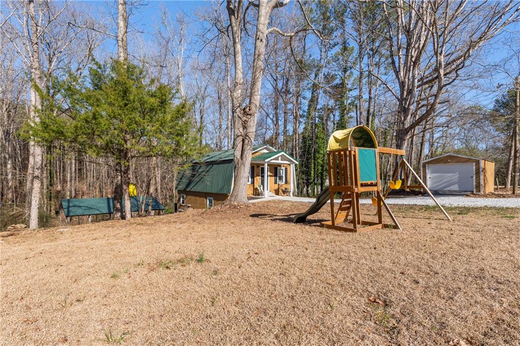 209 Beech Creek Circle, Winder, Georgia image 5